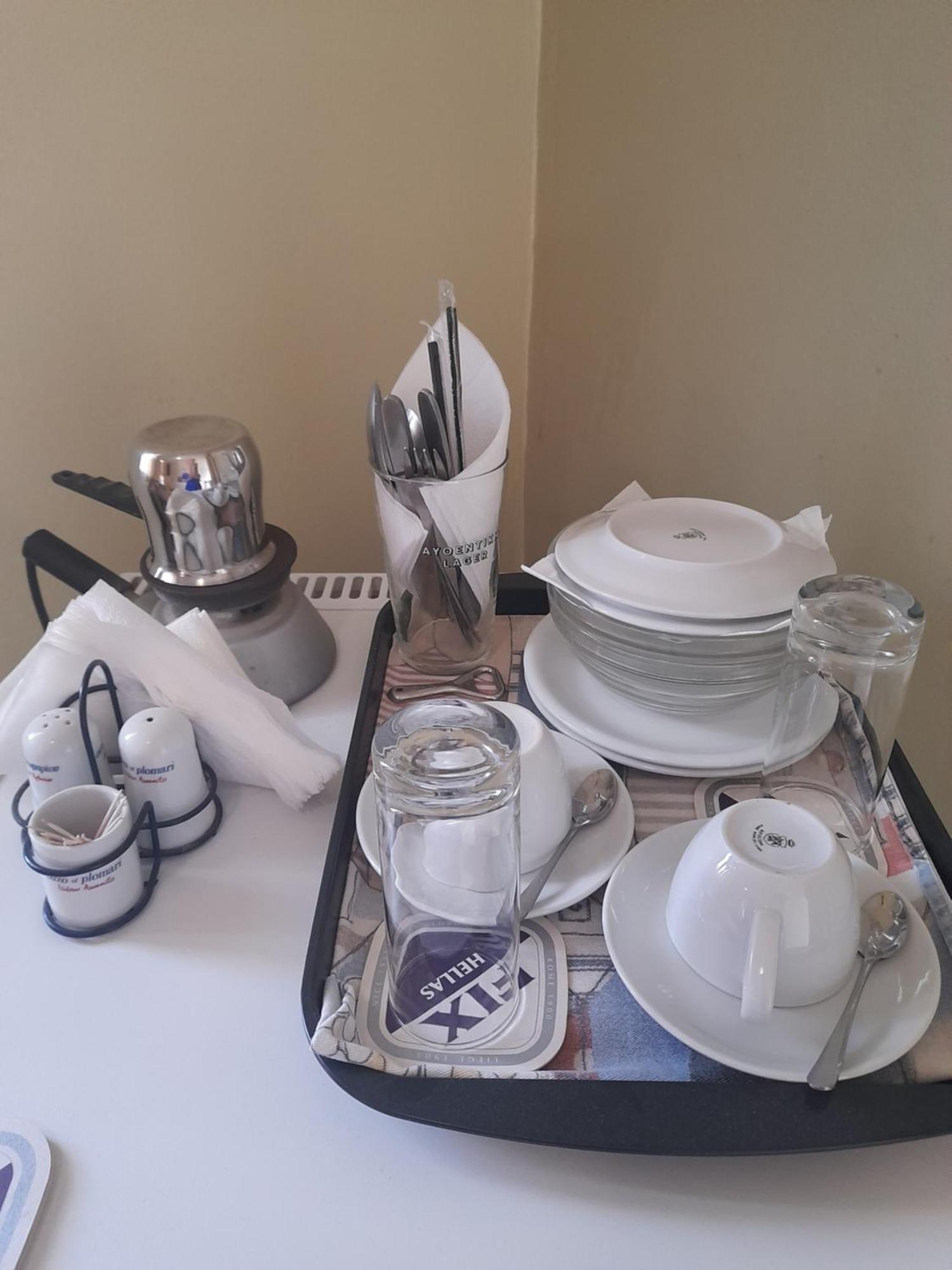 Aparthotel Delfini Akhladherí Esterno foto